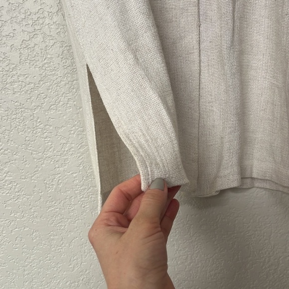 Vintage Fine Line Blouse Knit Button Down Cream Tan Size Small - Picture 5 of 11